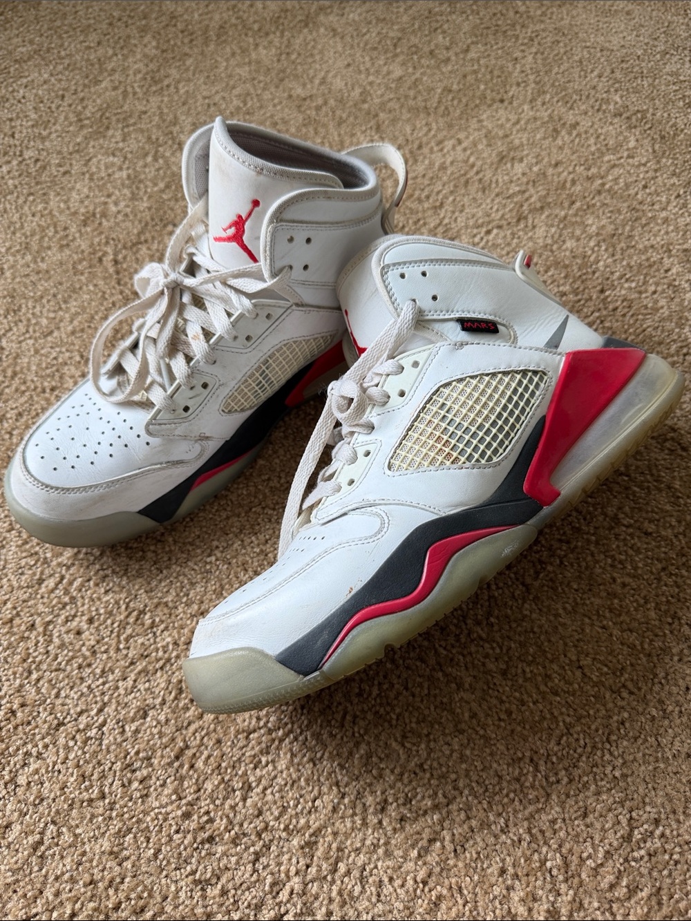 Jordan Men’s MARS 270 White and Fire Red High-Top Sneakers